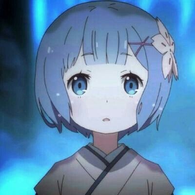水泥罐爆裂 老人被灰尘淹没